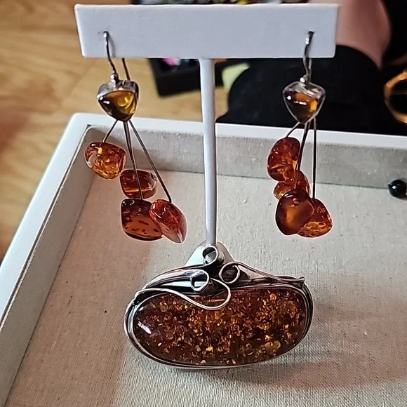 Amazon.com: Large Amber 846B Jewellery Set, 925 Sterling  Sterling Silver Amber Brooch & Earrings Set main image 2